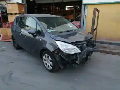 Veículo de Sucata opel meriva b cosmo do ano 2010 alimentado a17dtc