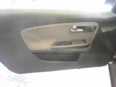 Sloopvoertuig seat ibiza (6l1) sport rider van het jaar 2004 aangedreven atd