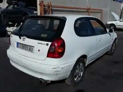 Sloopvoertuig toyota corolla (e11) 1.4 linea terra van het jaar 2000 aangedreven 4zzfe