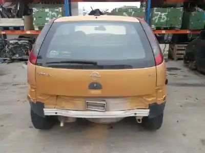 Sloopvoertuig opel corsa c club van het jaar 2003 aangedreven z12xe