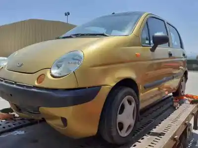 Veículo de Sucata daewoo matiz se do ano 2002 alimentado f8cv