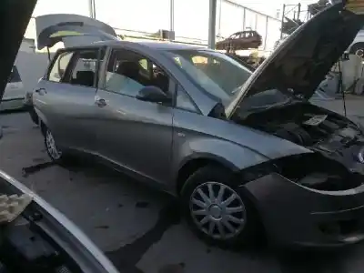 Sloopvoertuig seat toledo (5p2) exclusive van het jaar 2005 aangedreven bse