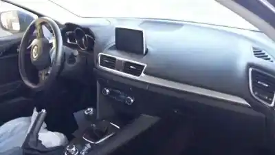 Veículo de Sucata mazda 3 lim. (bl) luxury do ano 2015 alimentado sh