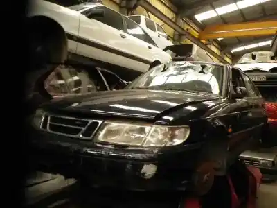 Veículo de Sucata SAAB 9-3 BERLINA 2.2 S TID do ano 1998 alimentado X22DTH