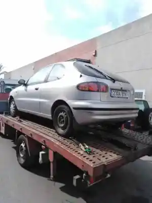 Veicolo di demolizione DAEWOO LANOS SE dell'anno 2002 alimentato A15SMS