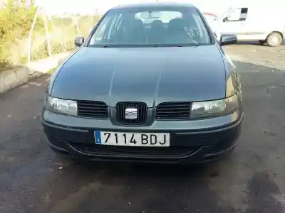 Scrapping Vehicle seat leon (1m1) 1.9 tdi of the year 2000 powered asv