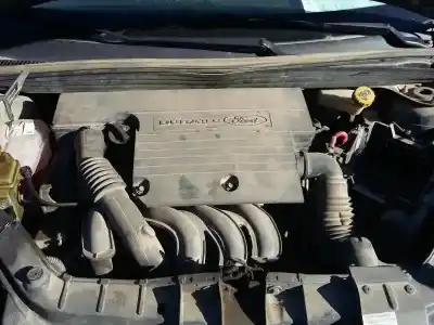 Veículo de Sucata ford fiesta (cbk) ambiente do ano 2004 alimentado fxjb