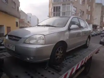 Veículo de Sucata kia rio ls berlina do ano 2004 alimentado a5d