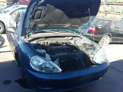 Sloopvoertuig kia rio ipanema berlina van het jaar 2002 aangedreven a3e