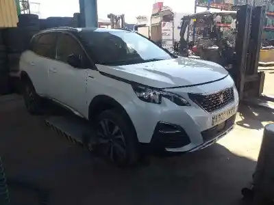 Veículo de Sucata peugeot 3008 gt line do ano 2018 alimentado 5g01