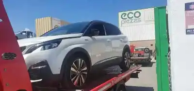 Veículo de Sucata peugeot 3008 gt line do ano 2018 alimentado 5g01