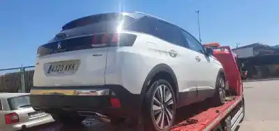 Veículo de Sucata peugeot 3008 gt line do ano 2018 alimentado 5g01