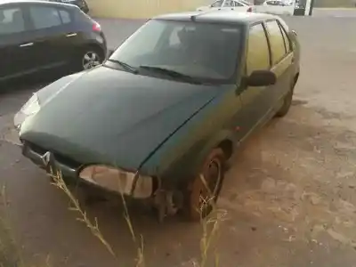 Veicolo di demolizione renault 19 (b/c/l53)  dell'anno 1995 alimentato f8q