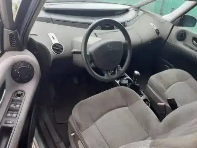 Veicolo di demolizione renault espace iv (jk0) grand espace expression dell'anno 2004 alimentato g9tj7