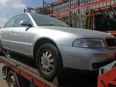 Veículo de Sucata audi a4 berlina (b5) 1.8 t do ano 1999 alimentado 