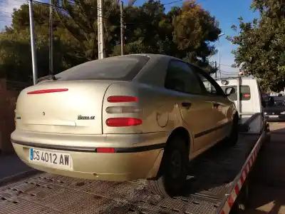 Veicolo di demolizione fiat brava (182) jtd 105/100 steel (a) dell'anno 2000 alimentato 182b4000