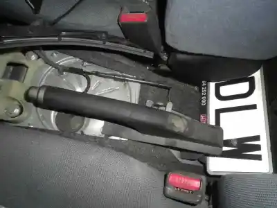 Veicolo di demolizione honda jazz (gd1/5) 1.4 ls dell'anno 2005 alimentato l12a1