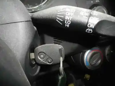 Veicolo di demolizione honda jazz (gd1/5) 1.4 ls dell'anno 2005 alimentato l12a1