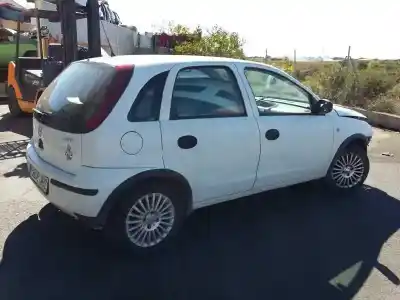 Veículo de Sucata opel corsa c blue line do ano 2004 alimentado z13dt