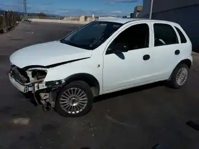 Veículo de Sucata opel corsa c blue line do ano 2004 alimentado z13dt