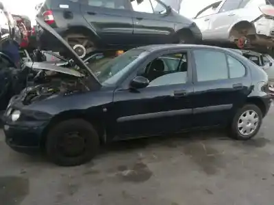 Scrapping Vehicle mg serie 25 (rf) comfort plus of the year 2001 powered 14k4f