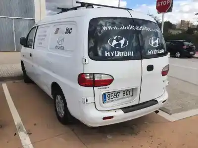 Veículo de Sucata HYUNDAI H 1 H 1 Furg.caja cerr.c. puerta do ano 2002 alimentado D4BH
