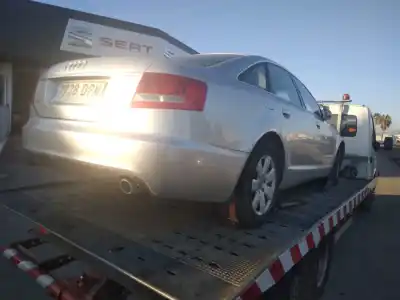 Veículo de Sucata AUDI A6 BERLINA (4F2) 2.4 177 CV / 130 KW do ano 2005 alimentado BDW