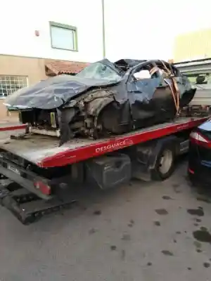 Veículo de Sucata bmw serie 3 berlina (e90) 320d do ano 2005 alimentado n47d20c