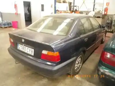 Veículo de Sucata bmw serie 3 berlina (e36) 1.8 cat do ano 1992 alimentado m40b18 piezas
