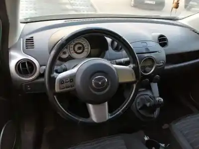 Scrapping Vehicle mazda 2 (de_, dh_) 1.3 (de3fs) of the year 2007 powered zj