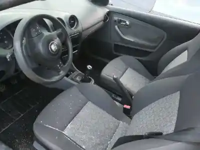 Veicolo di demolizione seat ibiza (6l1) reference dell'anno 2006 alimentato bnm