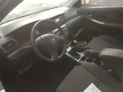 Veicolo di demolizione toyota corolla (e12) 1.6 16v dell'anno 2002 alimentato 3zzfe