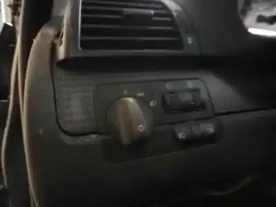 Veicolo di demolizione bmw serie 3 touring (e46) 2.0 16v diesel cat dell'anno 2001 alimentato 204d4