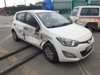 Veículo de Sucata HYUNDAI I20 Style do ano 2012 alimentado D4FC