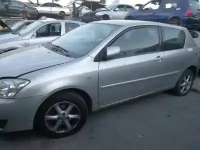 Veículo de Sucata toyota corolla (_e12_) 1.4 d (nde120_) do ano 2004 alimentado 1nd