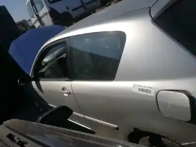 Veículo de Sucata toyota corolla (_e12_) 2.0 d-4d (cde120r_ cde120l_) do ano 2006 alimentado 1cdftv