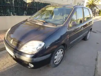 Veicolo di demolizione renault scenic (ja..) 1.6 16v authentique (ja0b/11) dell'anno 2001 alimentato k4mb7