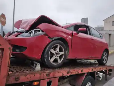 Veículo de Sucata SEAT LEON (1P1) Reference do ano 2007 alimentado BXE