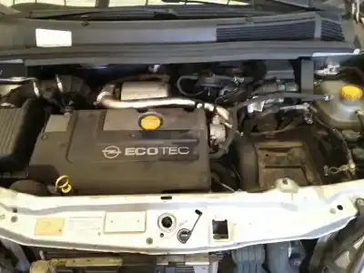 Veículo de Sucata opel zafira a comfort do ano 2001 alimentado y20dth