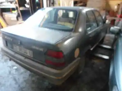 Veicolo di demolizione renault 19 (b/c/l53) * dell'anno 1989 alimentato f2n