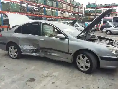 Sloopvoertuig peugeot 607 (s1) básico van het jaar 2001 aangedreven 4hxdw12ted4fap