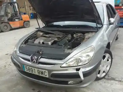 Sloopvoertuig peugeot 607 (s1) básico van het jaar 2001 aangedreven 4hxdw12ted4fap