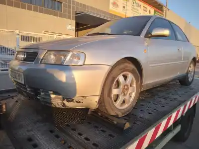 Scrapping Vehicle audi a3 (8l) 1.8 20v turbo of the year 2000 powered arz
