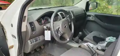 Veicolo di demolizione nissan pathfinder (r51) 2.5 dci xe dell'anno 2008 alimentato yd25