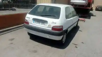 Veículo de Sucata citroen saxo 1.5 diesel do ano 2001 alimentado vjx