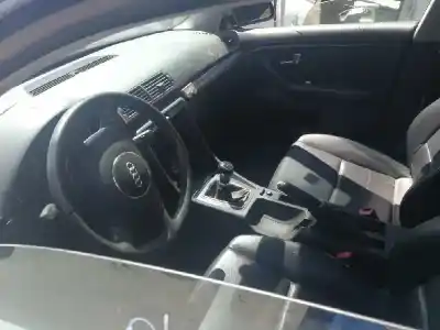Veículo de Sucata audi a4 berlina (8e) 1.8 t sport edition do ano 2002 alimentado avj