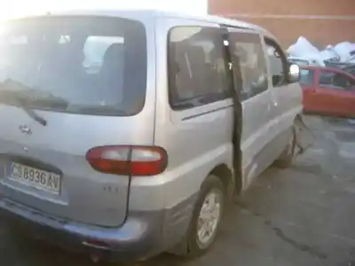 Veículo de Sucata hyundai h 1 h 1 combi con puerta de dos do ano 2000 alimentado d-4bh s/m