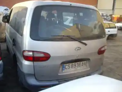 Veículo de Sucata hyundai h 1 h 1 combi con puerta de dos do ano 2000 alimentado d-4bh s/m