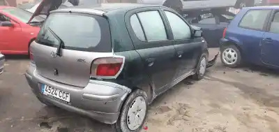 Veicolo di demolizione TOYOTA YARIS (NCP1/NLP1/SCP1) 1.4 D-4D Linea Luna dell'anno 2002 alimentato 1NDTV