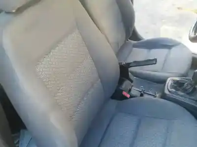 Veículo de Sucata audi a4 berlina (b5) 1.8 t do ano 1996 alimentado aeb